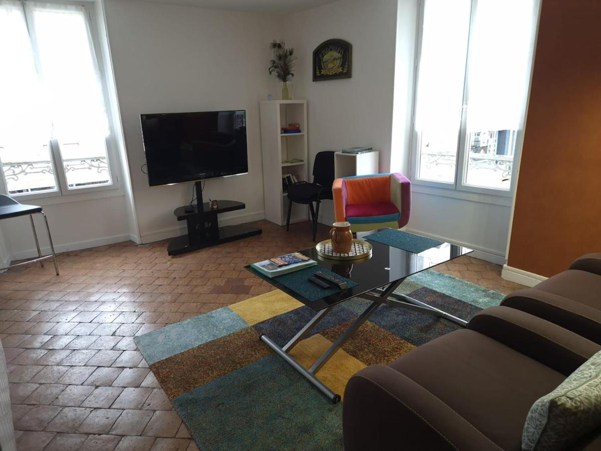 Sanyo Apartman Briare Kültér fotó